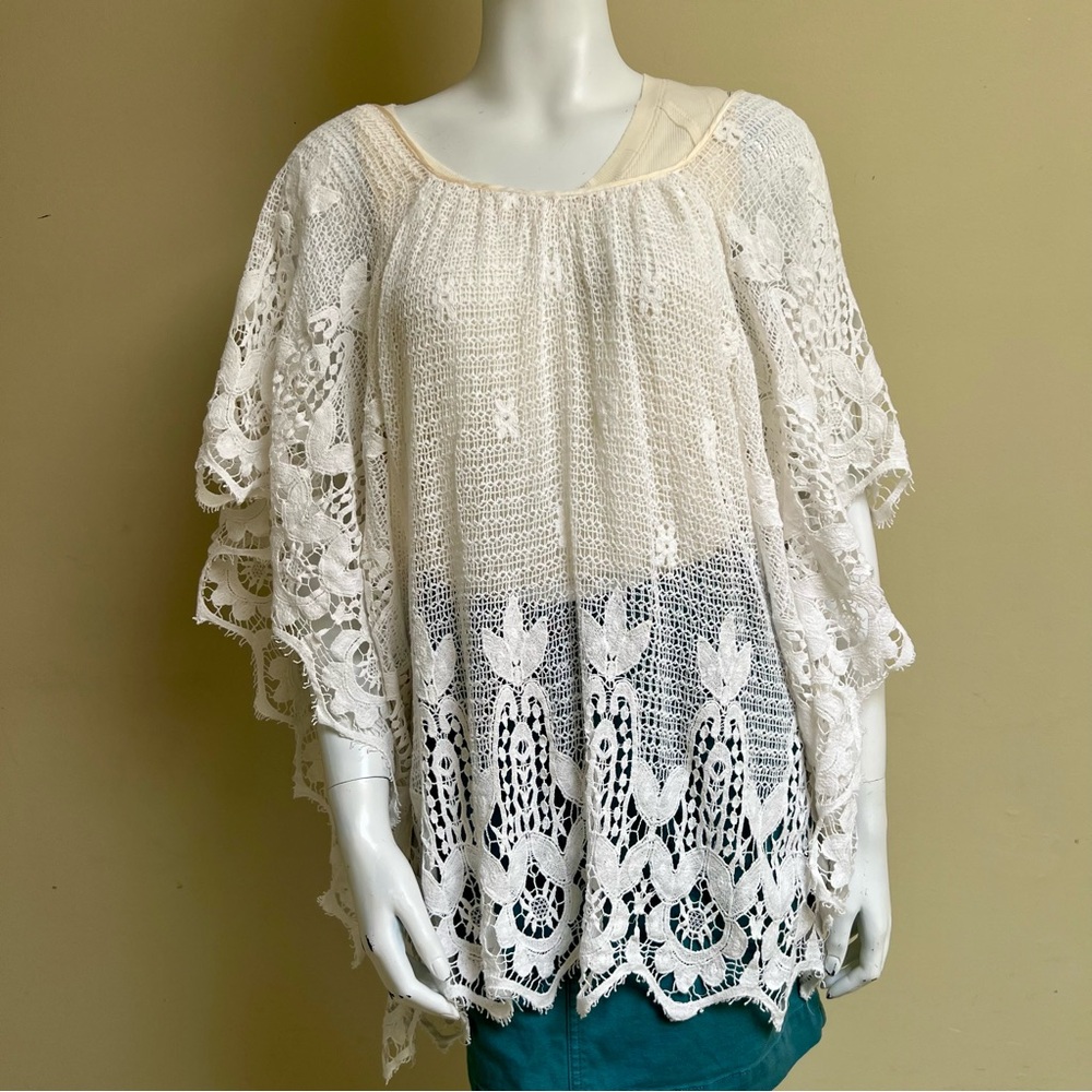 Jen's Pirate Booty White Lace Swim Coverup
